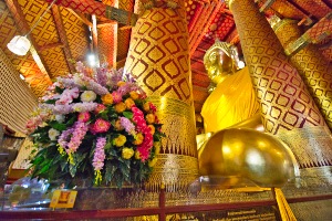  Wat Phanan Choeng Worawihan