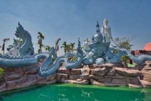 Wat  Trai Samakkhi