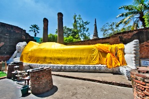  Wat Yai Chai Mongkhon